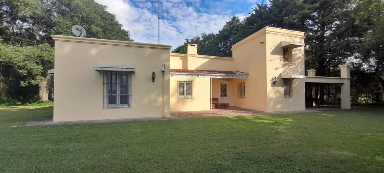 El Tramway Casa Antigua De Campo Bed & Breakfast San Antonio de Areco Bagian luar foto